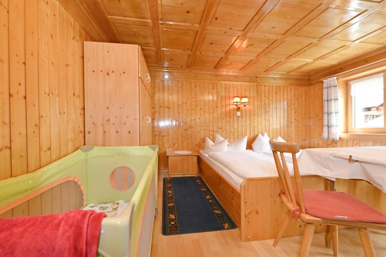Ferienbauernhof Moosbrugger Apartment Schoppernau Bagian luar foto