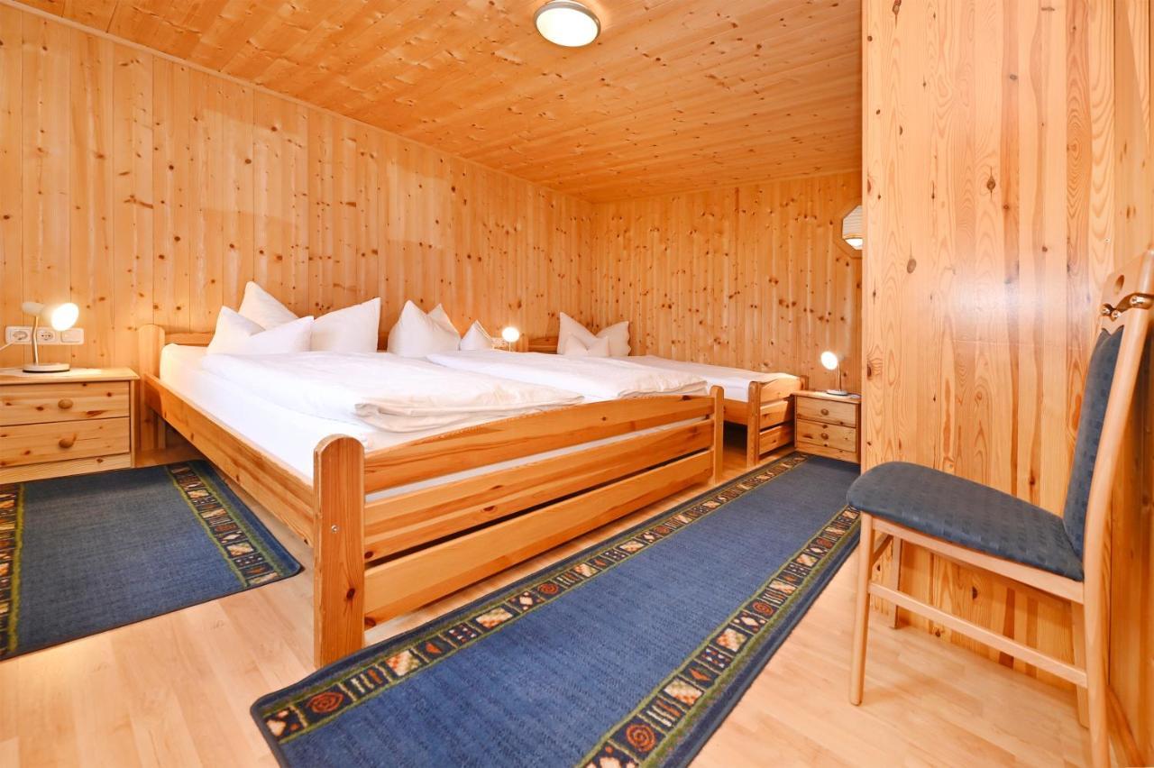Ferienbauernhof Moosbrugger Apartment Schoppernau Bagian luar foto