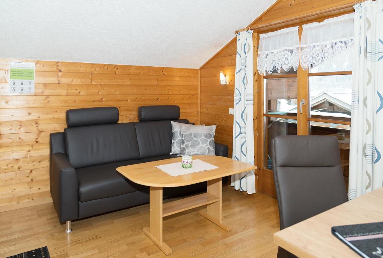 Ferienbauernhof Moosbrugger Apartment Schoppernau Bagian luar foto