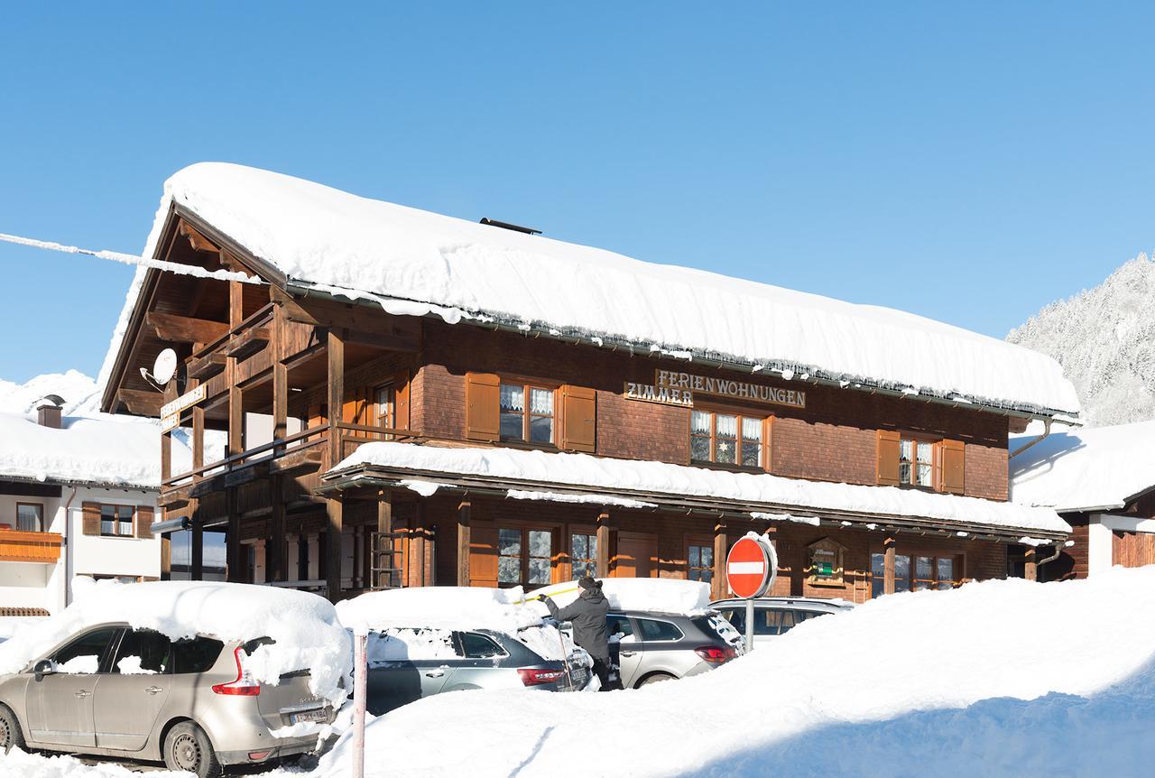 Ferienbauernhof Moosbrugger Apartment Schoppernau Bagian luar foto